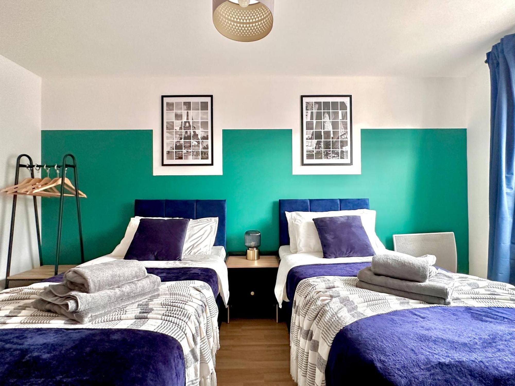 Watford Serviced Apartment, Free Parking, City Centre Exteriör bild